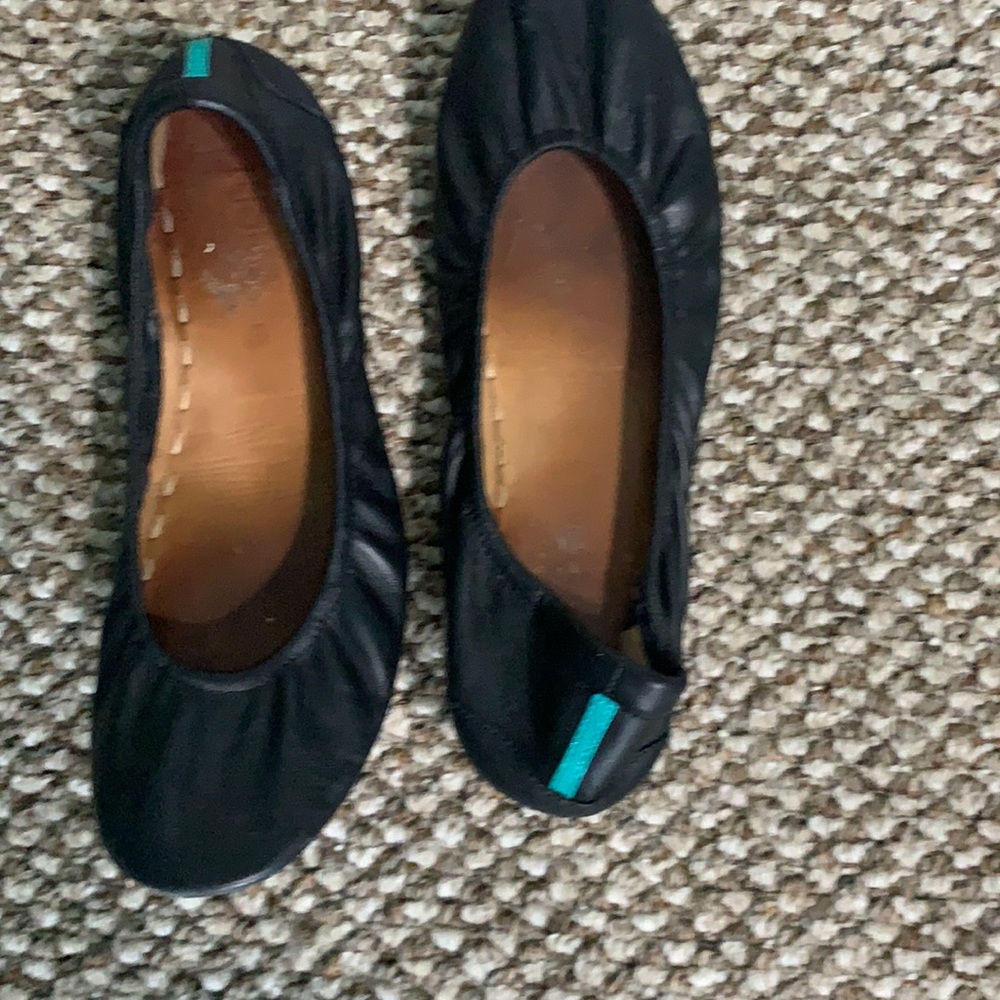 Teiks black flats size 10